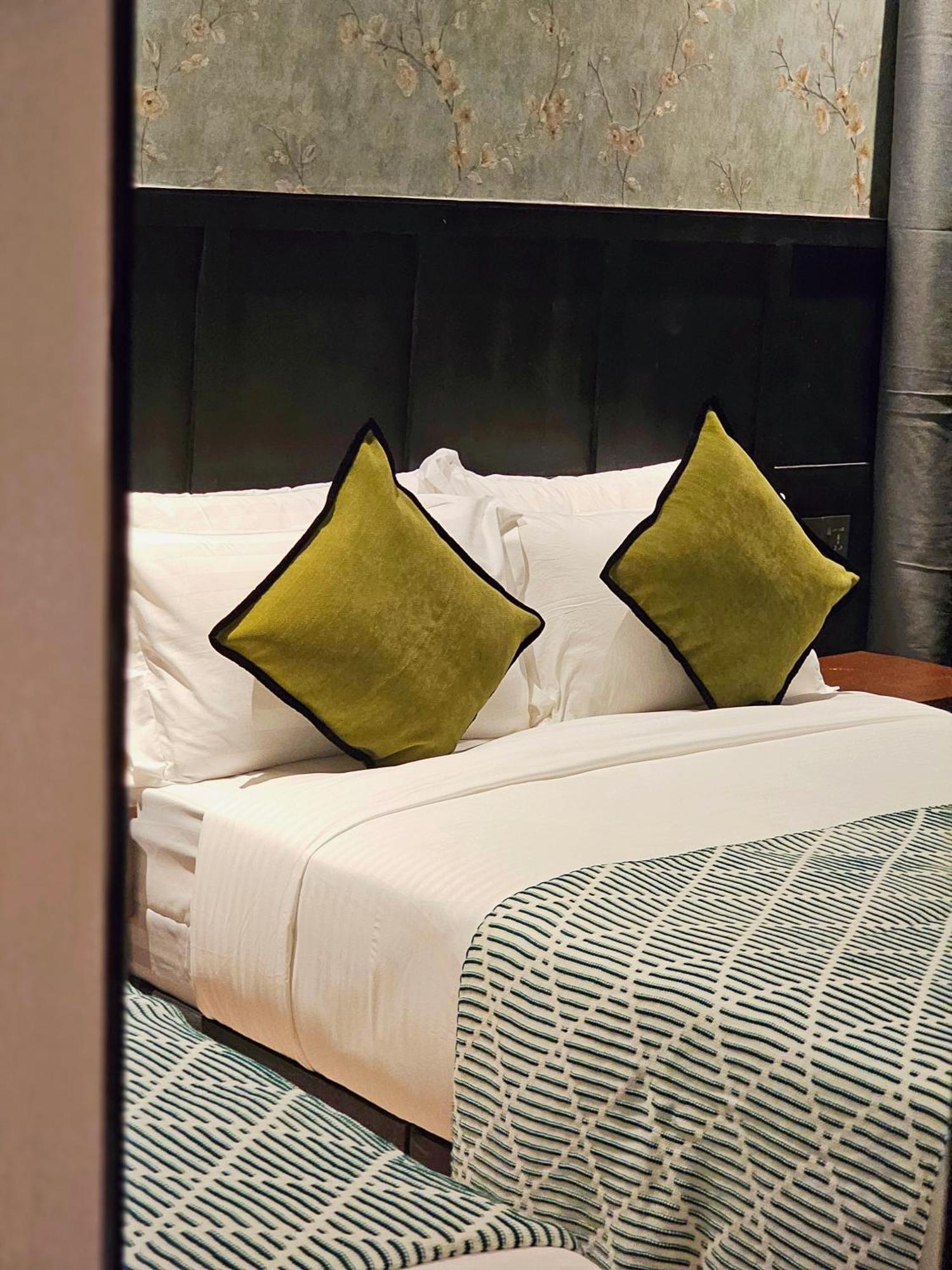Carnarvon Suites By Reunion George Town Exteriér fotografie